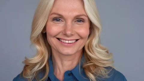 files/blonde_mom.webp